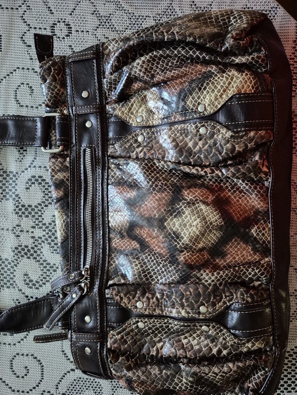 Handbag - Picture 5 of 8